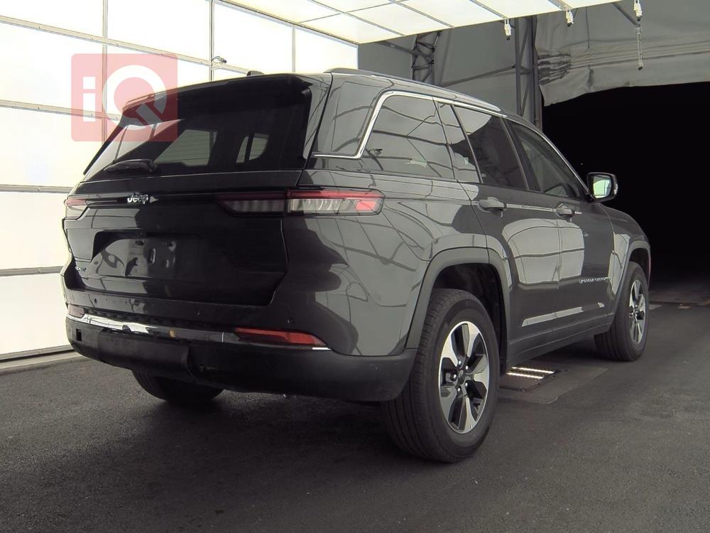 جيب جراند شيروكي